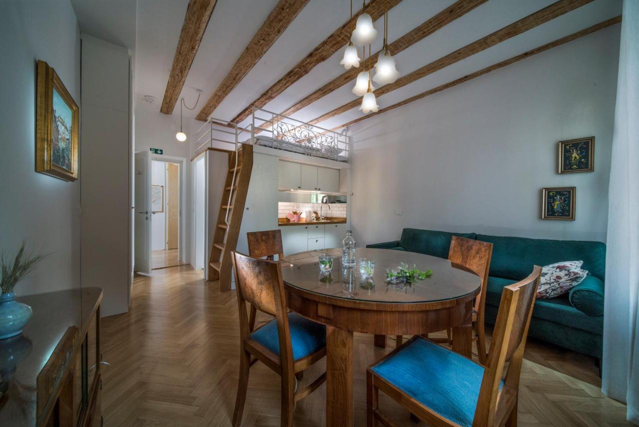 Karinatura Apartment